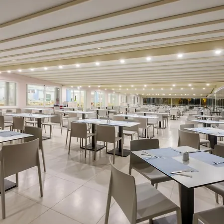 فندق Alykanas Village اليكاناس