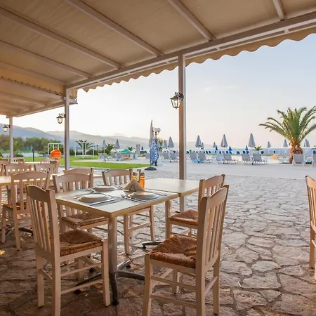 فندق Alykanas Village اليكاناس