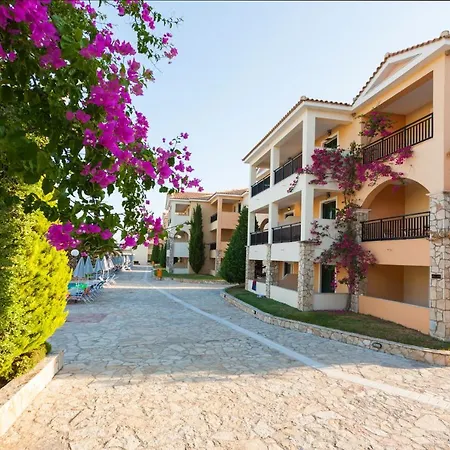 Alykanas Village 酒店