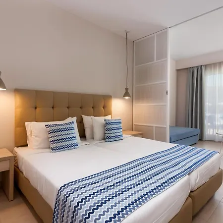 호텔 Alykanas Village 4*