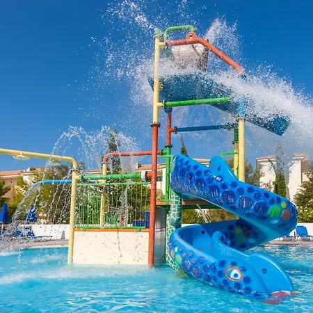 Alykanas Village Hotel 4*