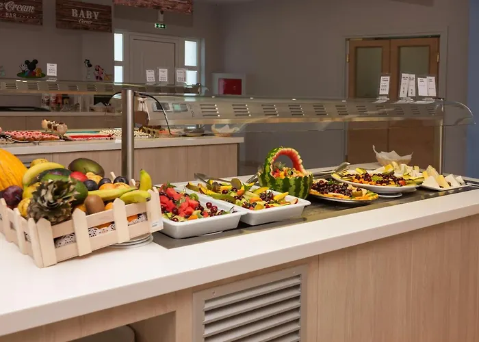 Alykanas Village Hotel 4*