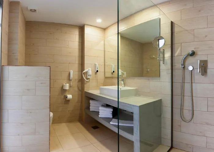 Alykanas Village Hotel 4*